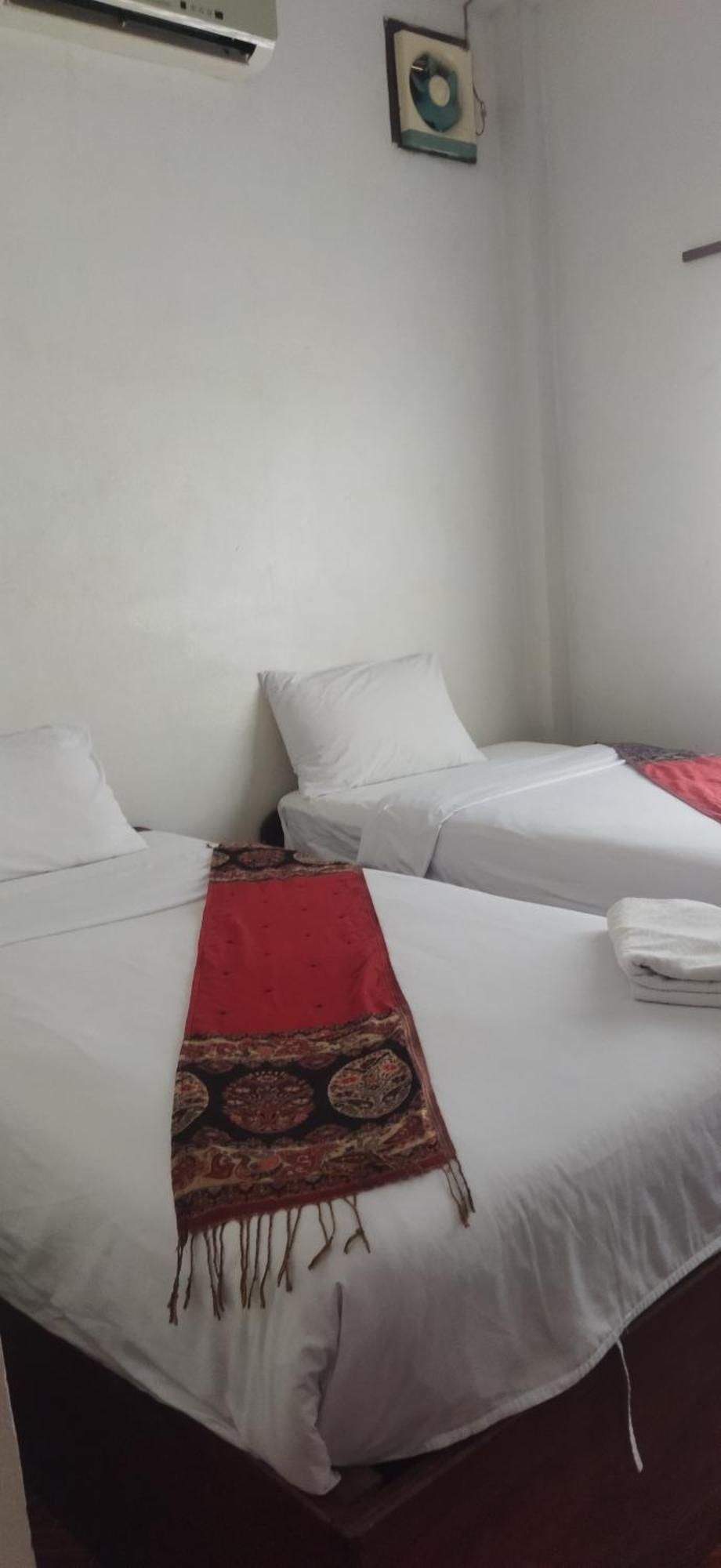 Syvongsack Guesthouse Пакбенг Экстерьер фото
